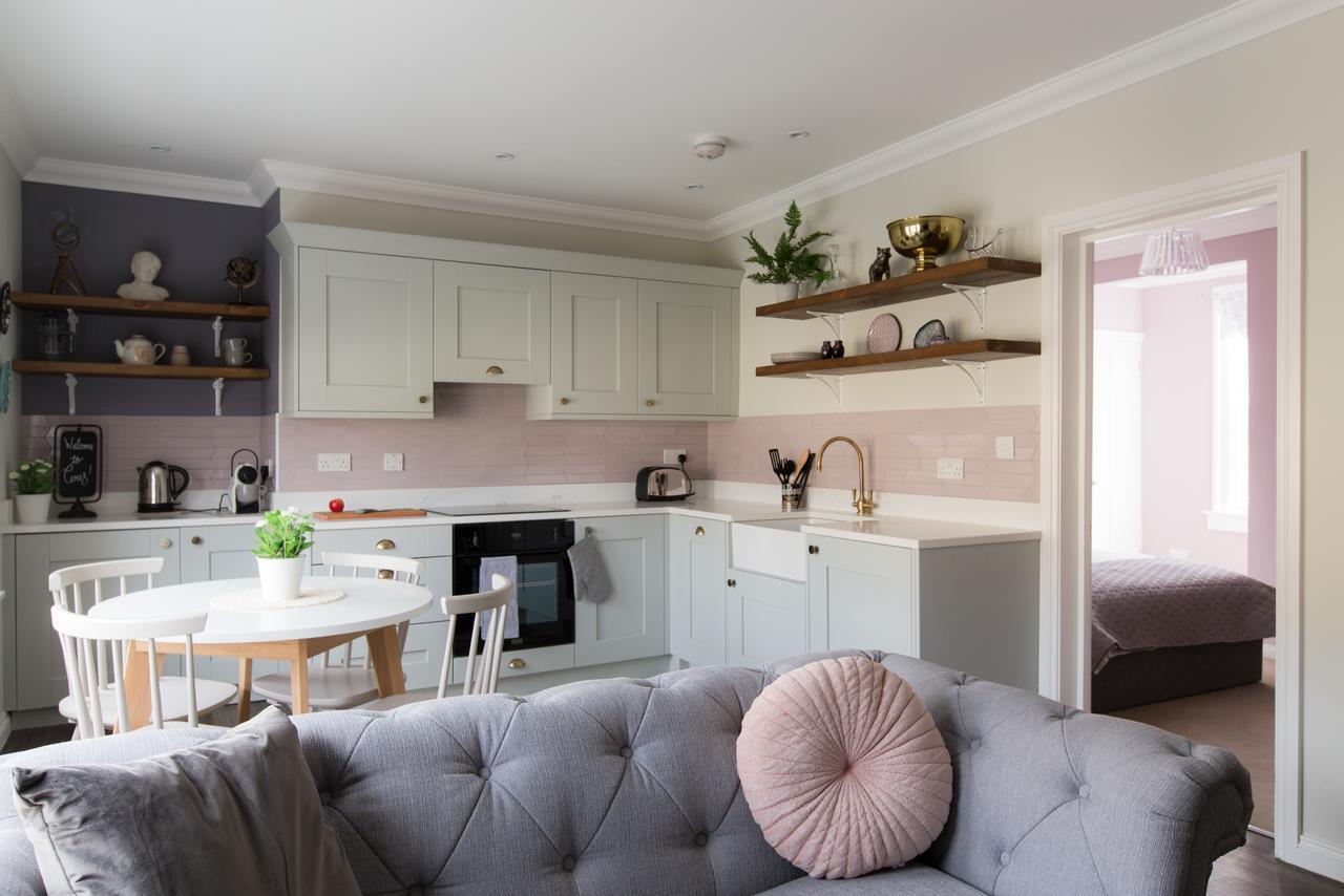 Vesta Central Bath Apartment Luaran gambar